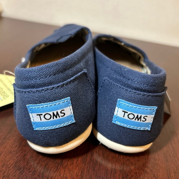 TOMS Alpargata in Navy Canvas (size women 7.5) - Picture 4 of 10